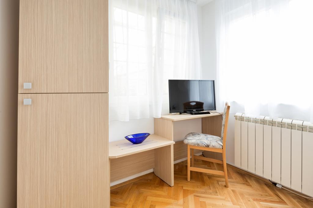 Dolce Vita Luxury Suites Belgrade Extérieur photo