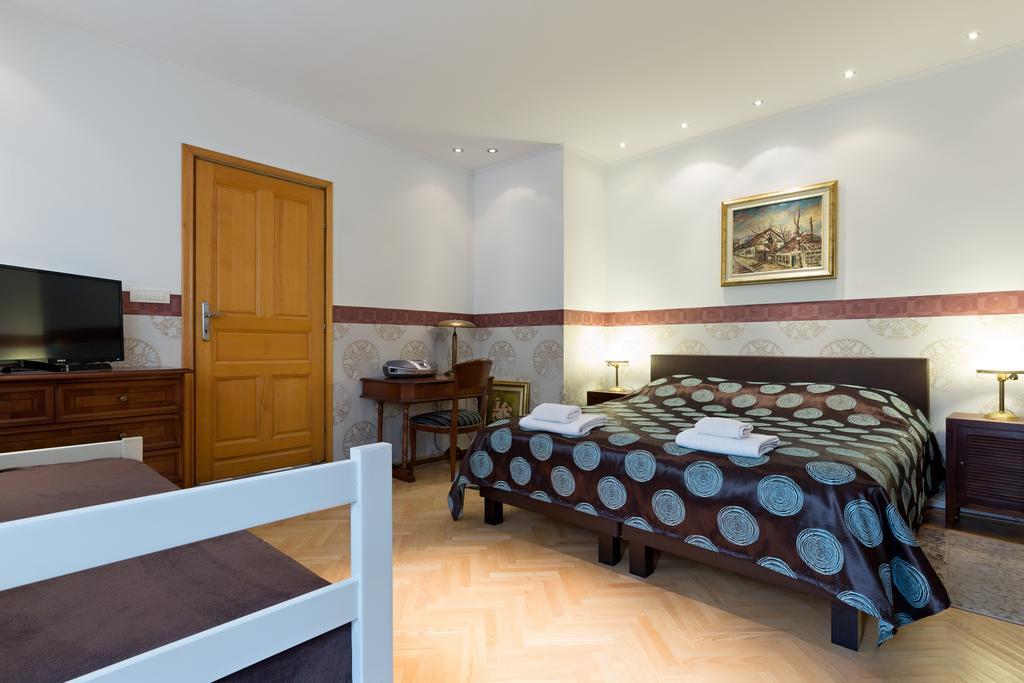 Dolce Vita Luxury Suites Belgrade Extérieur photo